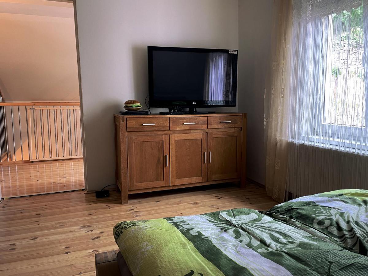 Apartman Nejdek Exteriör bild